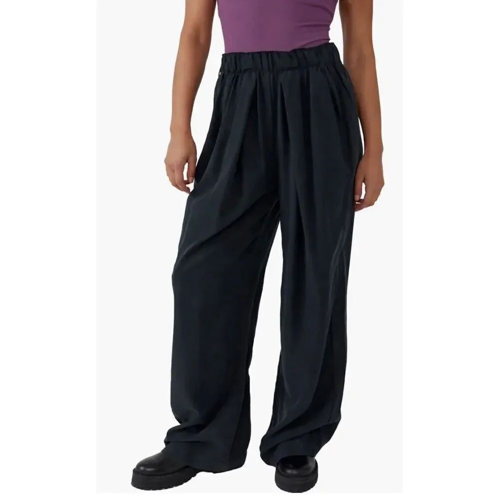 Free People Nothin' to Say Elastic Waist Pants in Black NWT Size Small